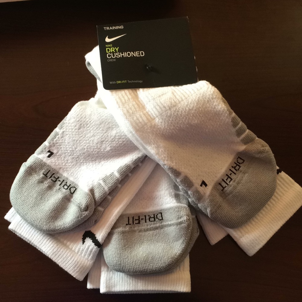 Nike Men 3 pair of Socks.